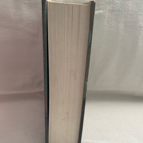 Scholastic Harry Potter Book Collection - Used 2 - 5 ( 5 has no cover ) - Picture 10 of 15